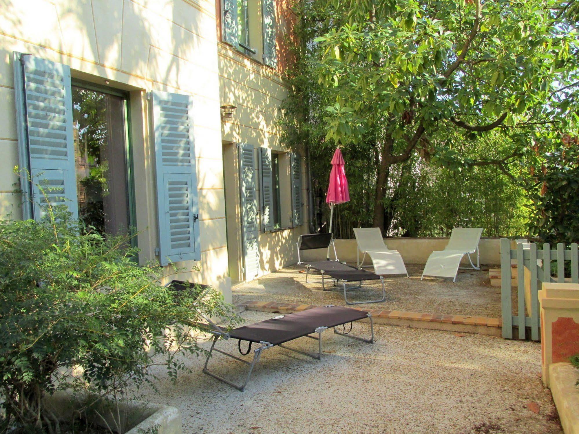 Chambre D'Hotes Serenita Di Giacometti Niza Exterior foto