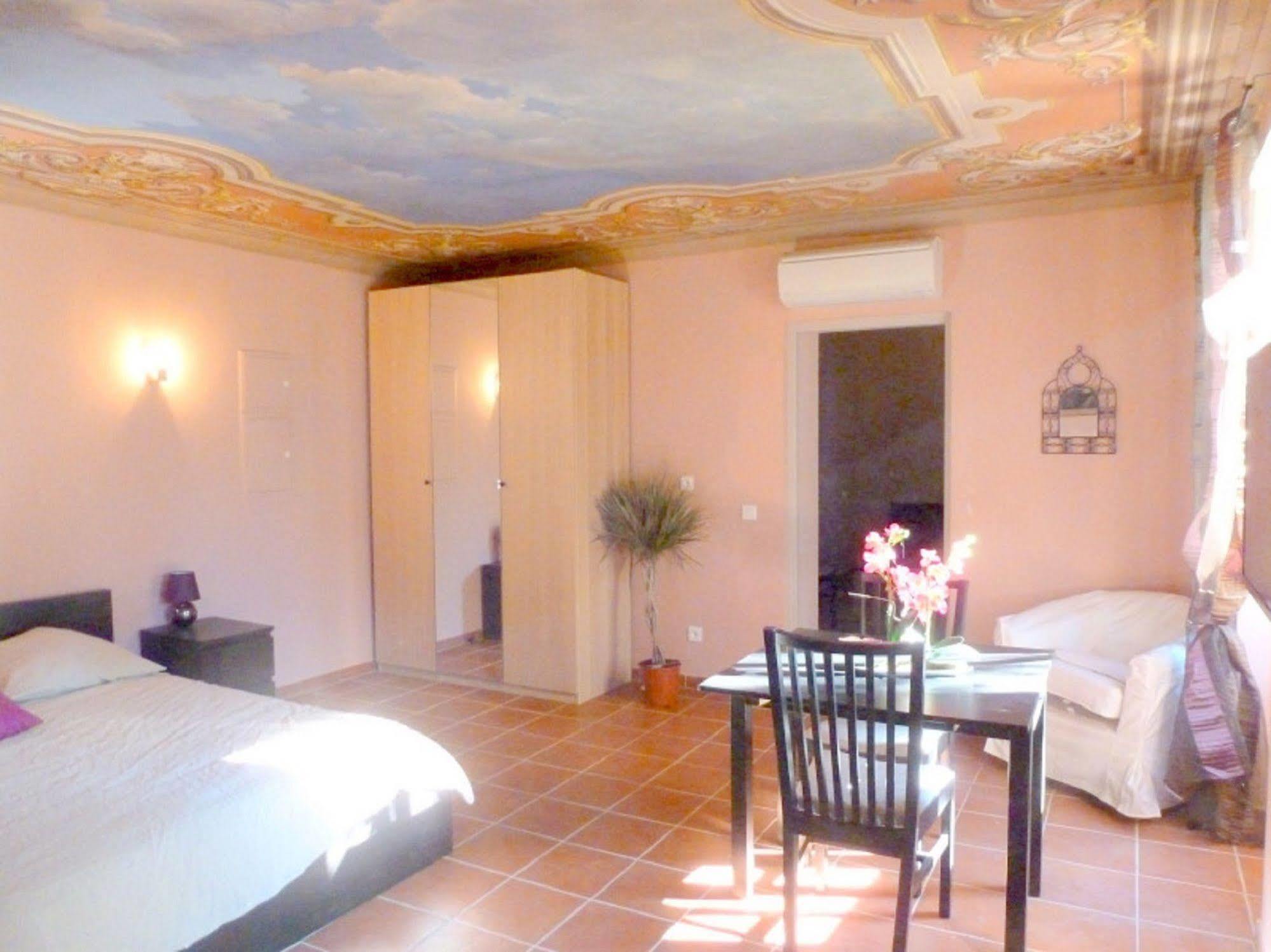 Chambre D'Hotes Serenita Di Giacometti Niza Exterior foto